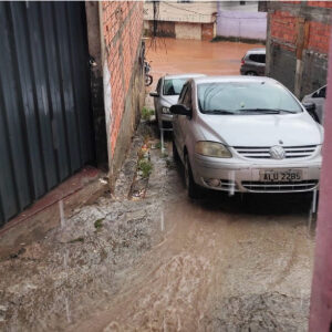  Osasco, afogada entre chuva e promessas de obras